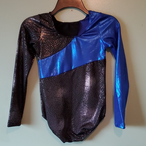 Leotard - Picture 2 of 3